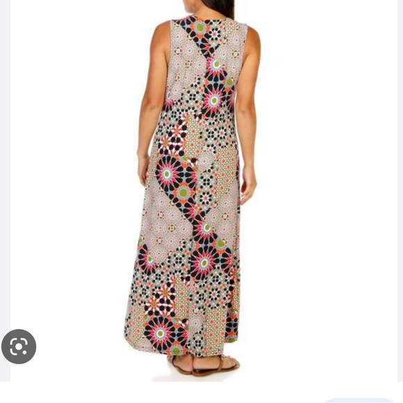 Ellen Weaver multi-color, patch, print and gold ring maxi dress 2X - Picture 2 of 6